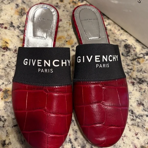 Givenchy Red Croc-Embossed Logo Slip-On Mules - Picture 3 of 4